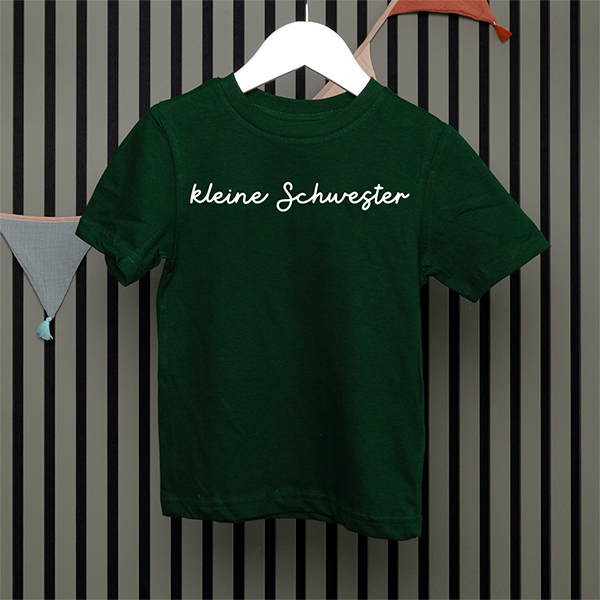 Kids T-Shirt - kleine Schwester - Handschrift - in 5 Farben
