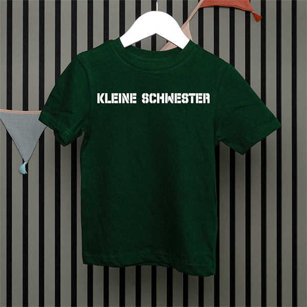 Kids T-Shirt - kleine Schwester - Serif - in 5 Farben
