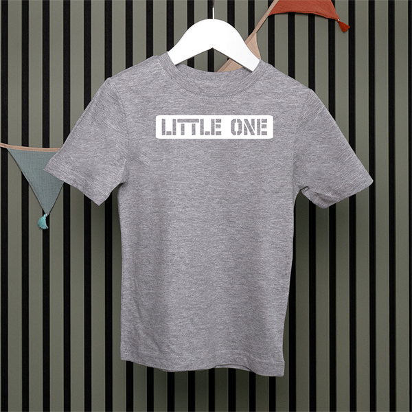 Kids T-Shirt - Name - Serif - in 5 Farben
