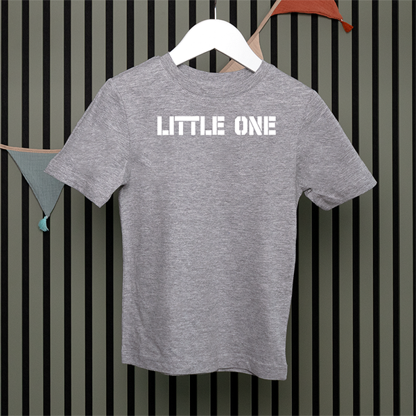 Kids T-Shirt - Name - Serif - in 5 Farben